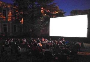 cinema in giardino