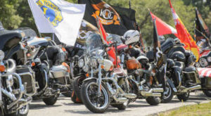 Harley Davidson in parata tra Riccione e Rimini